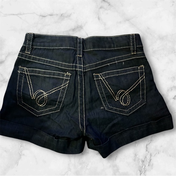 BEBE DOUBLE B STITCH LOGO DENIM PLEATED/CUFFED SHORTS SIZE 25 black 009 - Picture 2 of 2